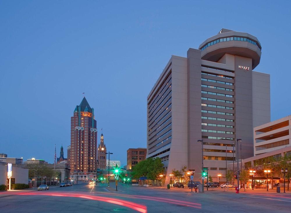 Hyatt Regency Milwaukee Hotel Екстериор снимка