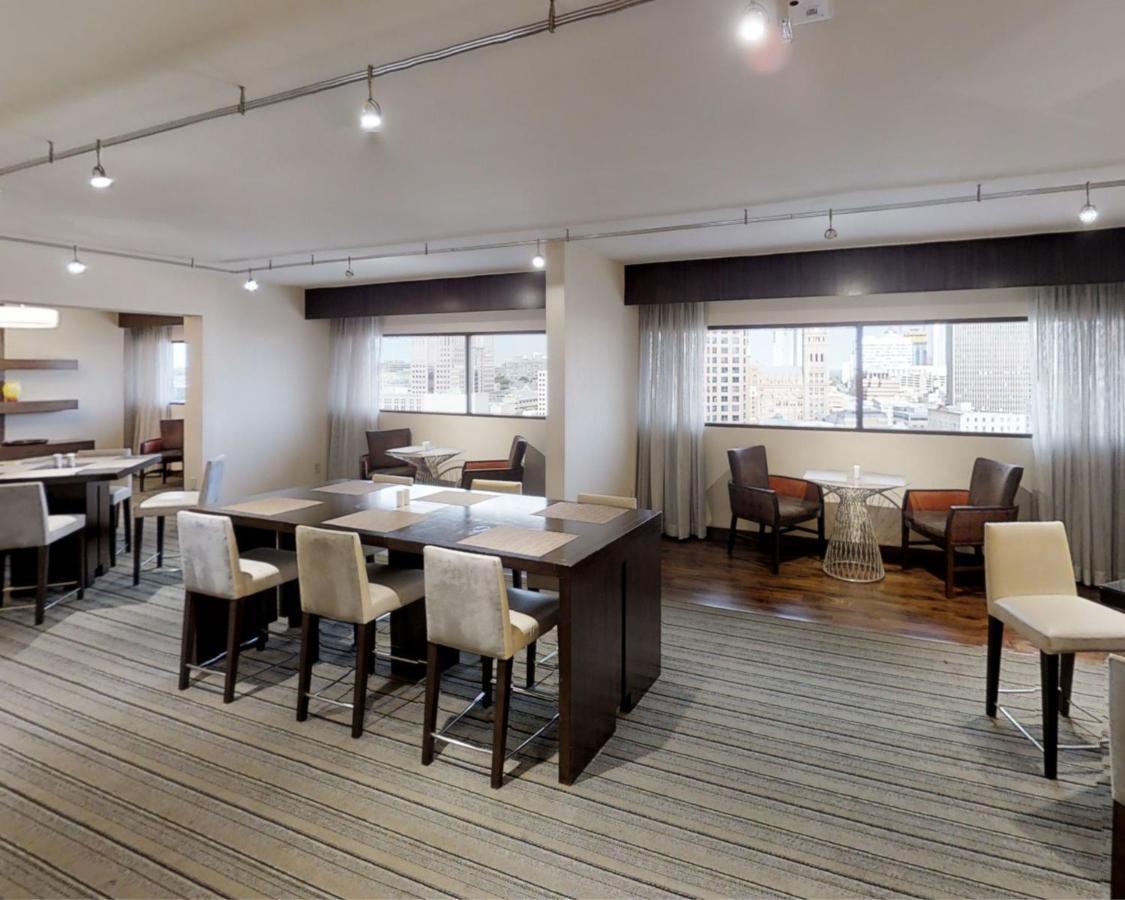 Hyatt Regency Milwaukee Hotel Екстериор снимка